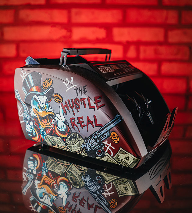 Image of CUSTOM HUSTLE